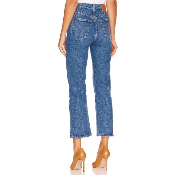 Levi’s Premium Medium Wash Distressed Ribcage Straight Ankle Jeans - Picture 2 of 15